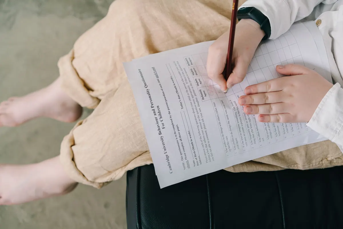 Common Mistakes in Handwriting Practice (and How to Improve)