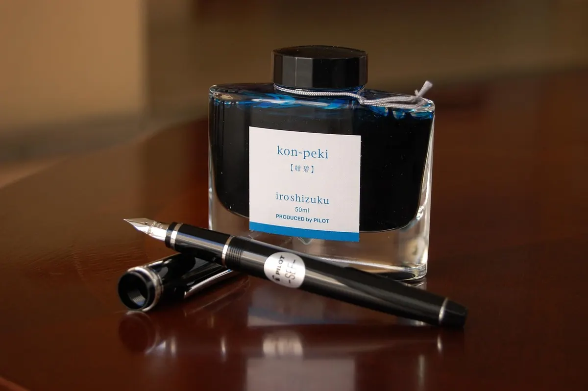 How to Refill and Clean a Fountain Pen: A Simple Maintenance Routine